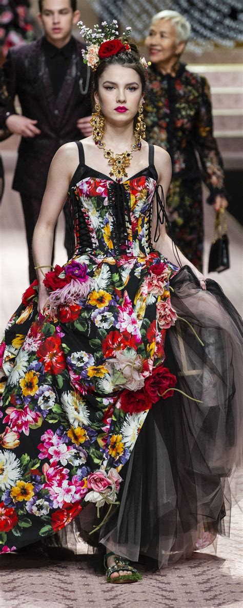 dolce gabbana floral dress 2019